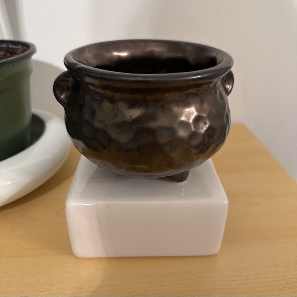 Vintage McCoy Pottery Hammered Copper Footed Bean Pot Kettle Witch Cauldron 7532